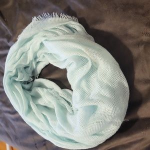 Infinity scarf